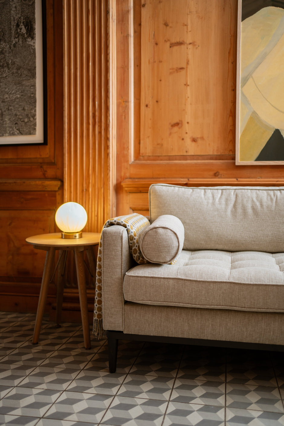 Sofa Rental vs Sofa Purchase: What’s Right for Your Situation?