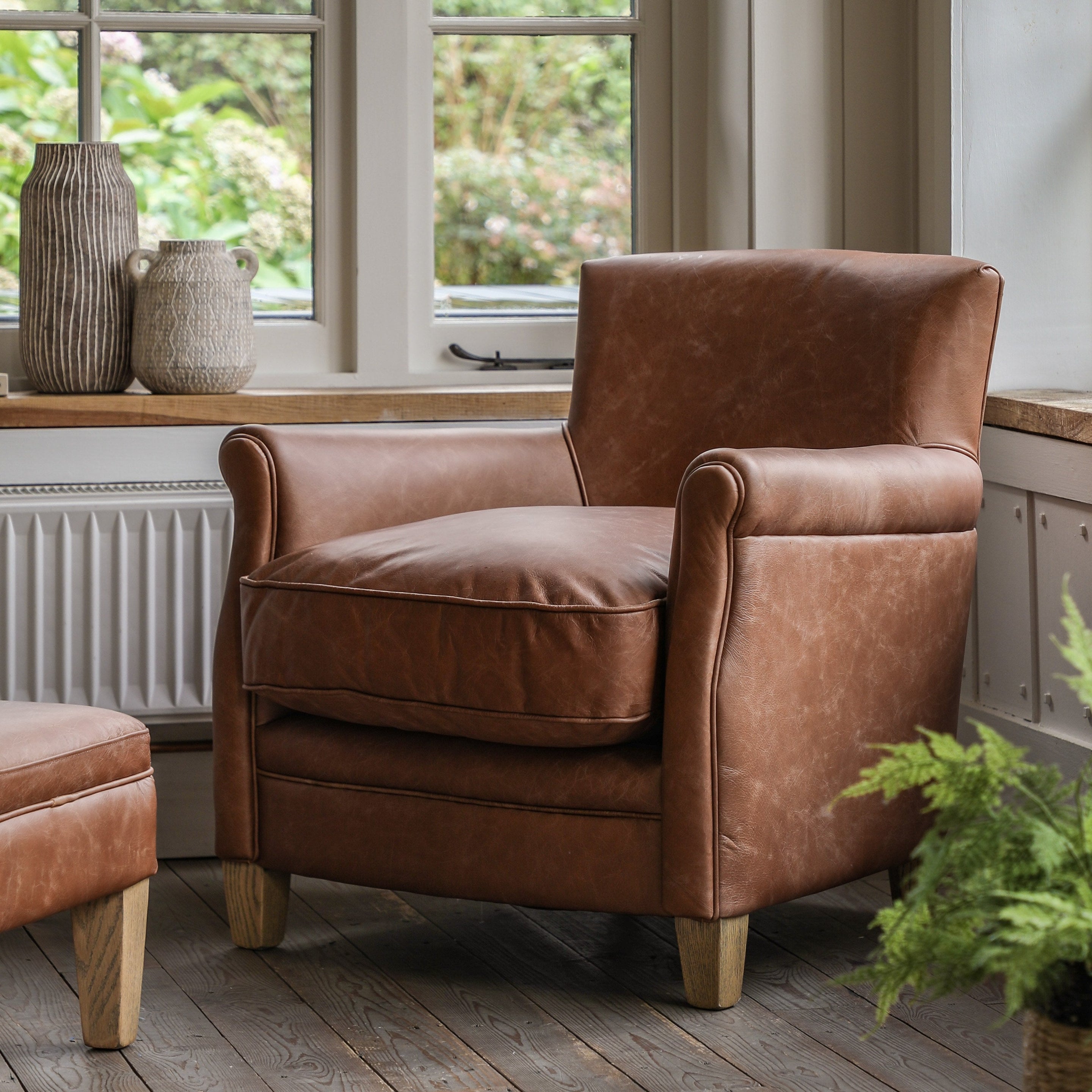 Paddington Armchair Vintage Brown lifestyle