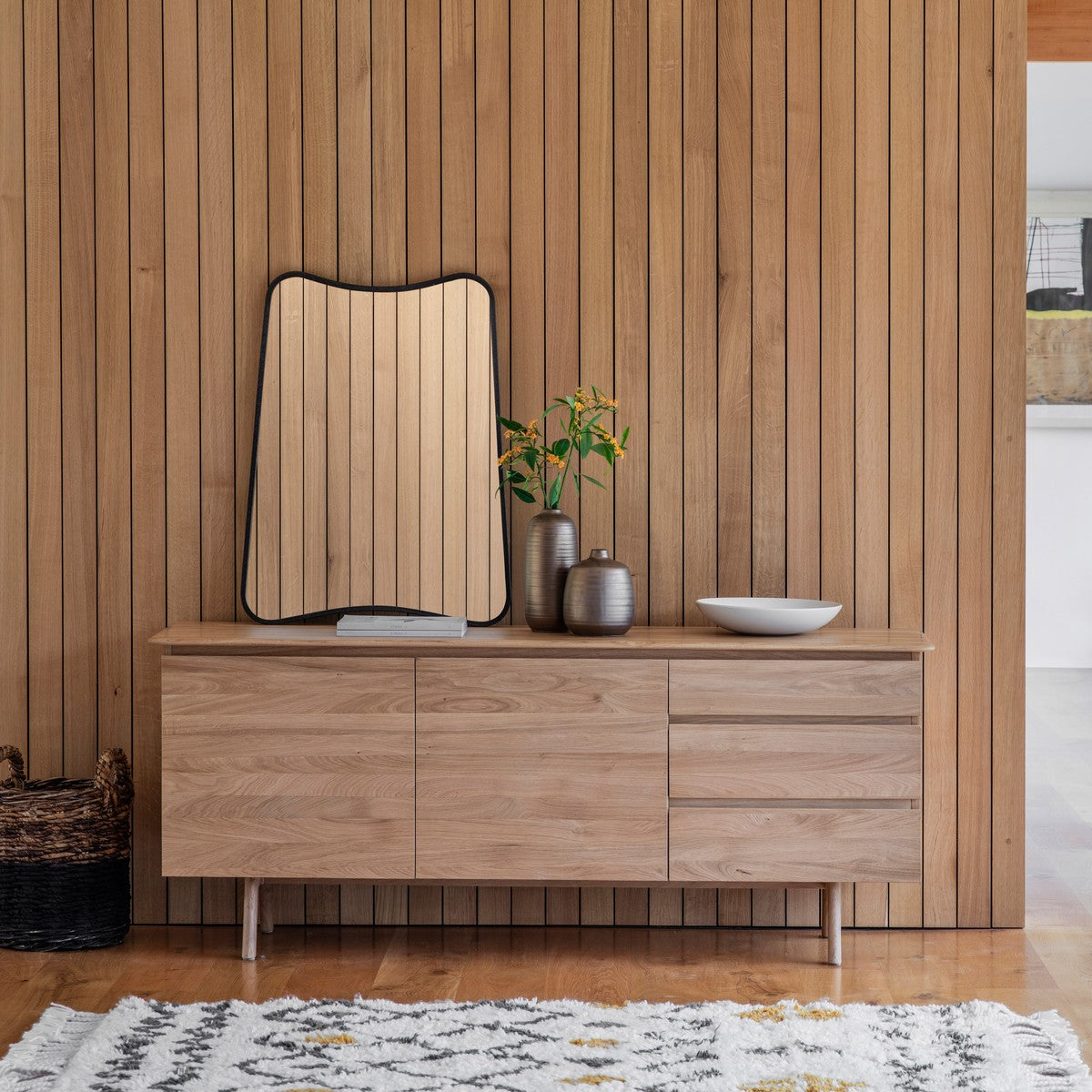 Picasso Sideboard Oak lifestyle