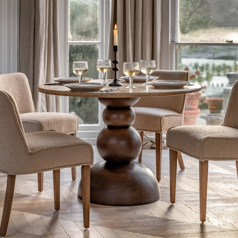 Chester Dining Table (Round) lifestyle