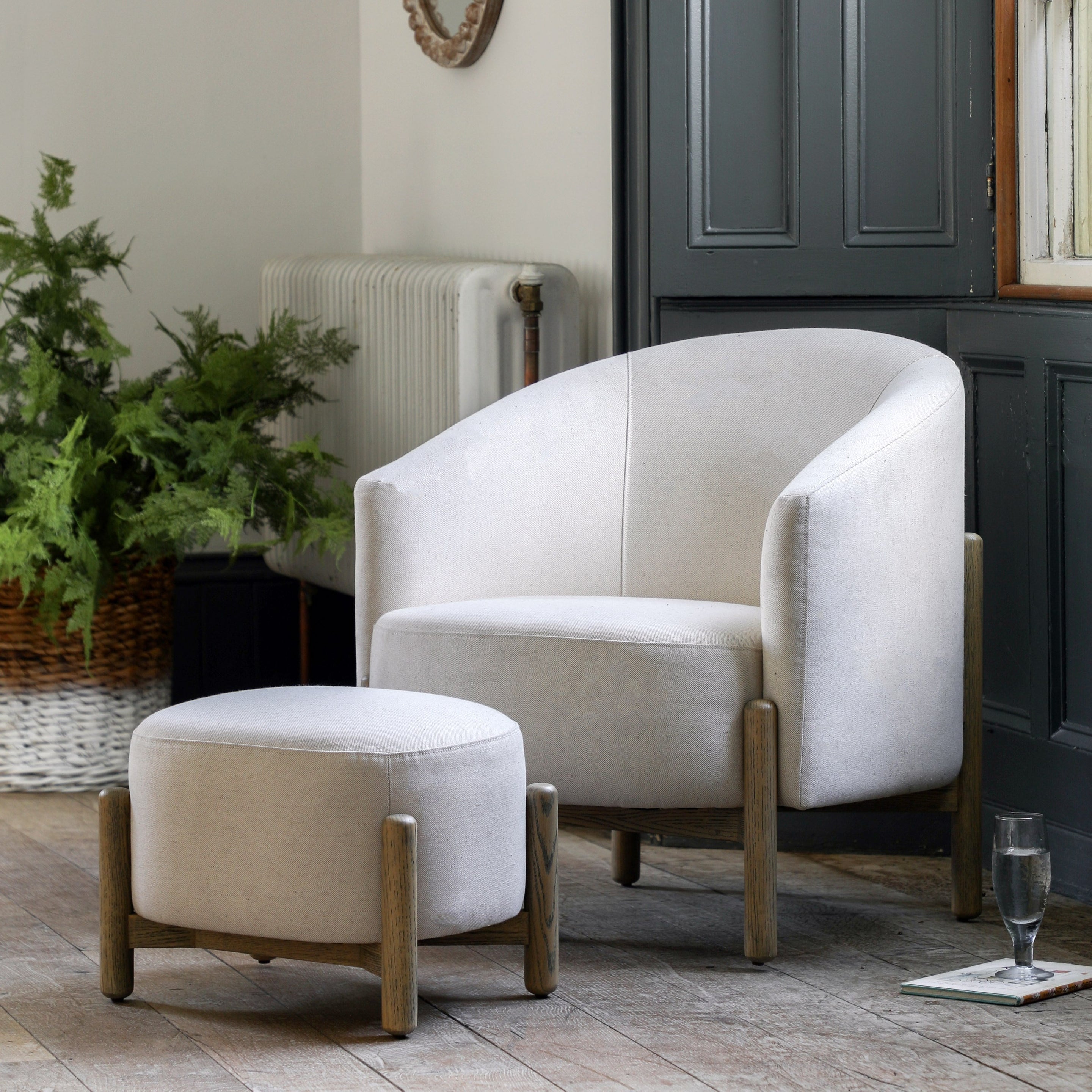 Fenwick Armchair Natural lifestyle
