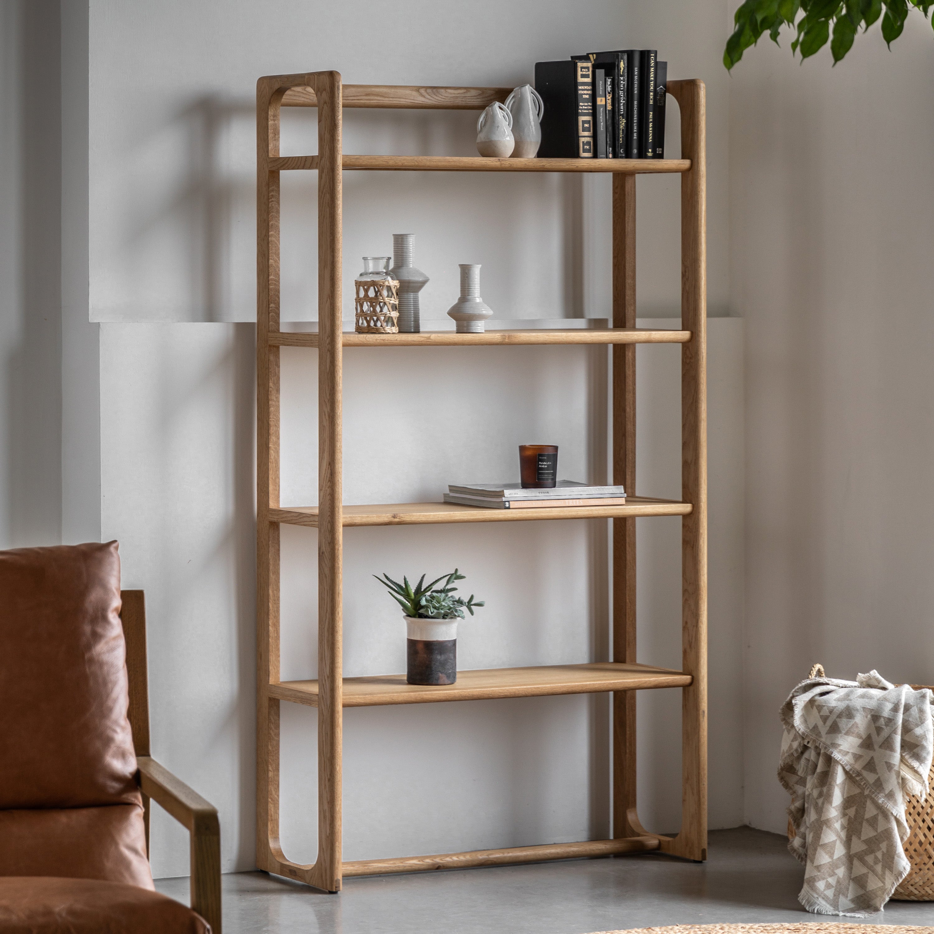 Shaker Display Unit Natural lifestyle