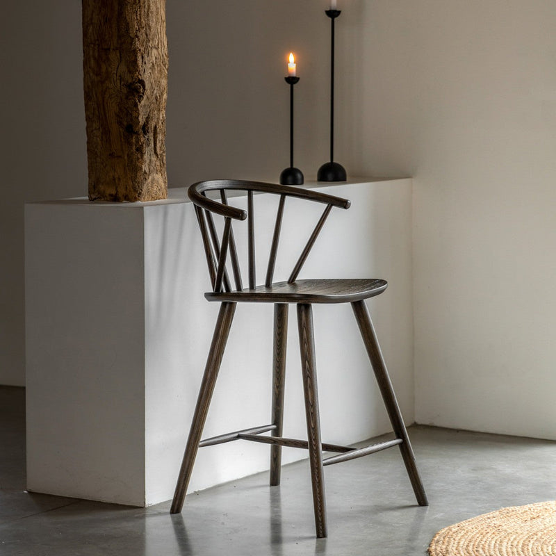 Shaker Stool Mocha lifestyle
