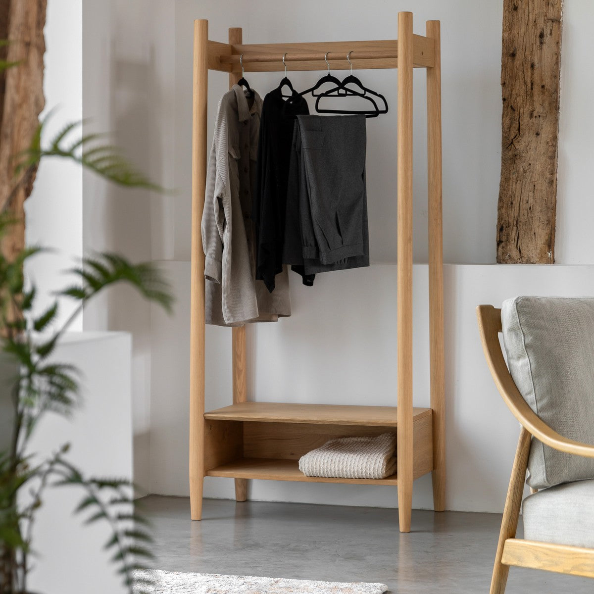 Tudor Wardrobe Natural lifestyle
