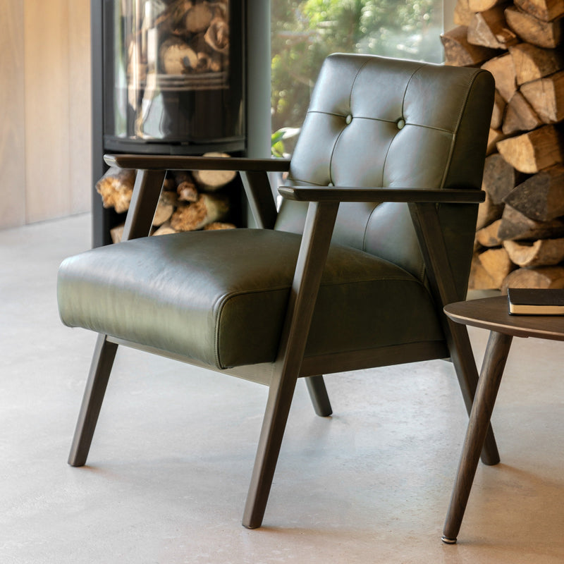 Saarinen Armchair Green lifestyle