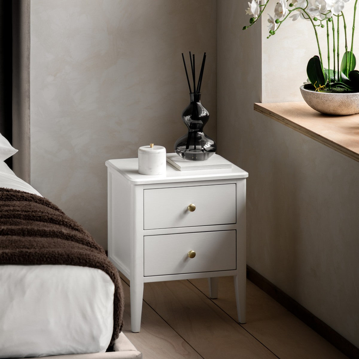 Hardy Table (Bedside) White lifestyle