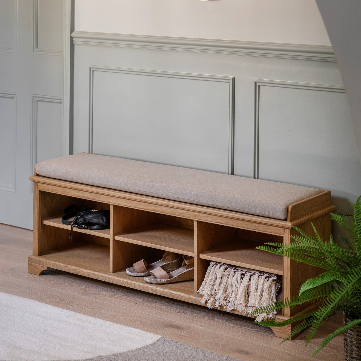 Arden Bench lifestyle