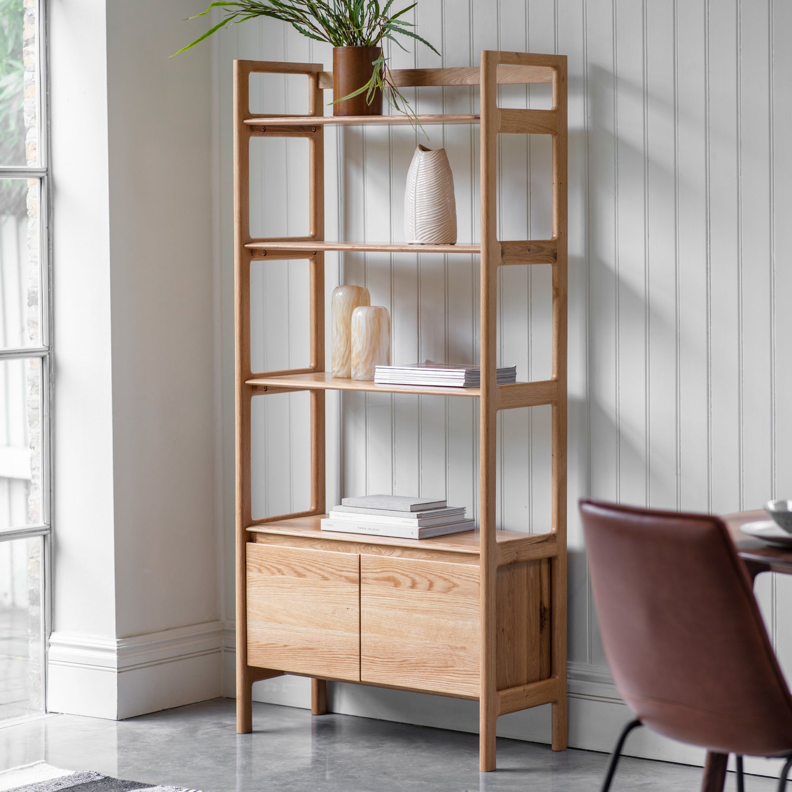 Picasso Display Unit Oak lifestyle