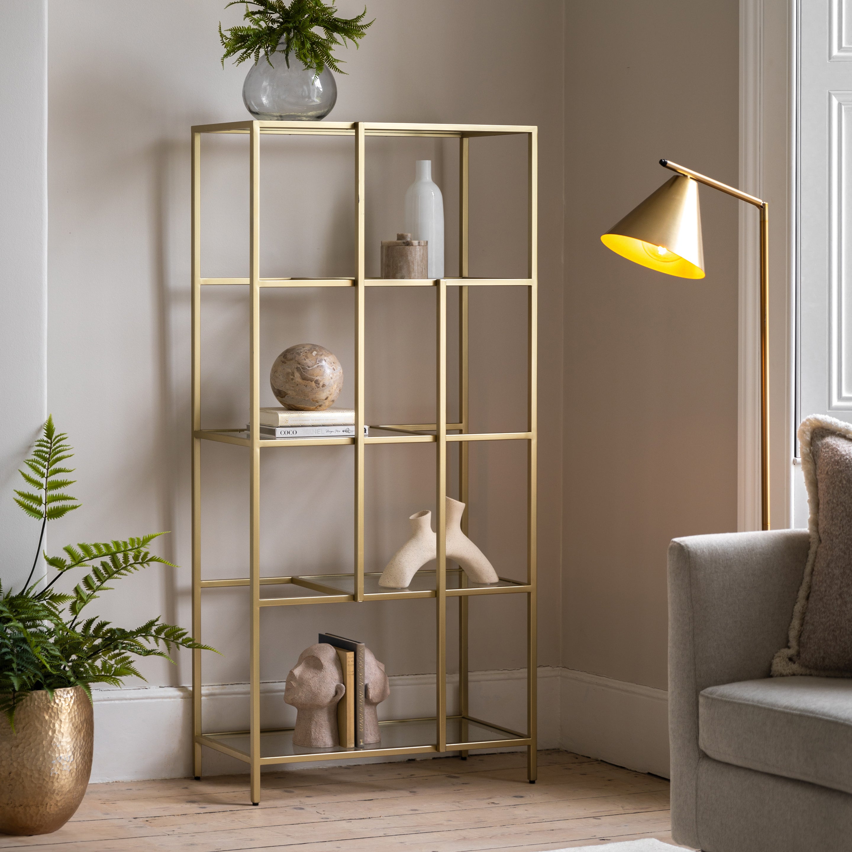 Ruskin Display Unit Champagne lifestyle