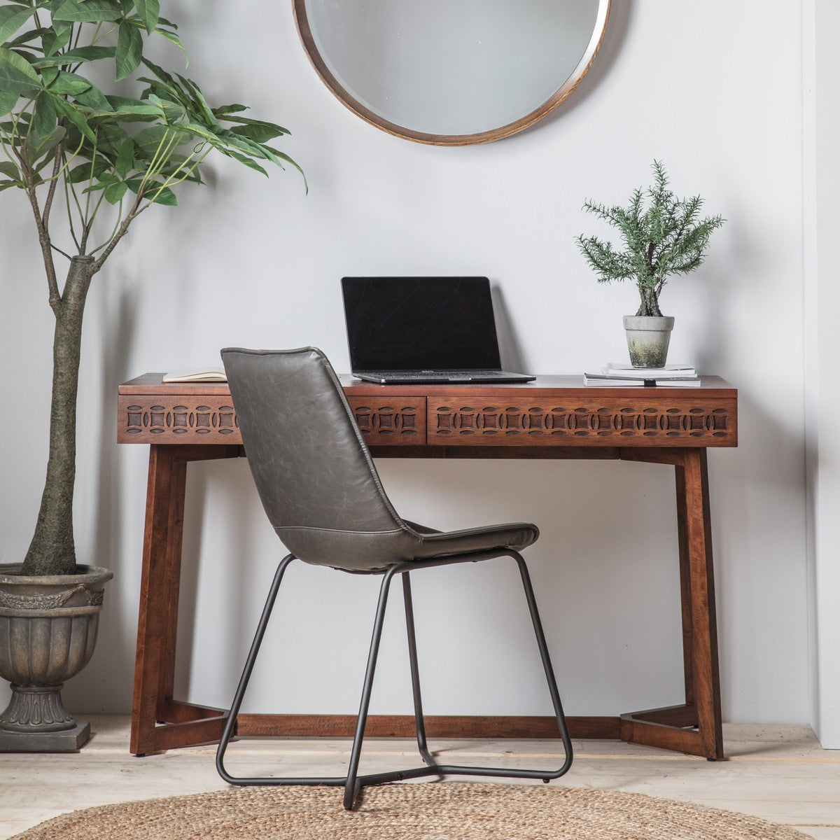 Kahlo Desk Brown lifestyle