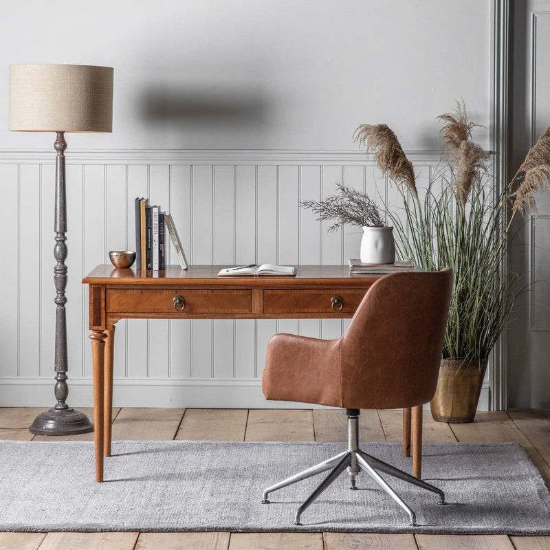 York Desk 2 lifestyle