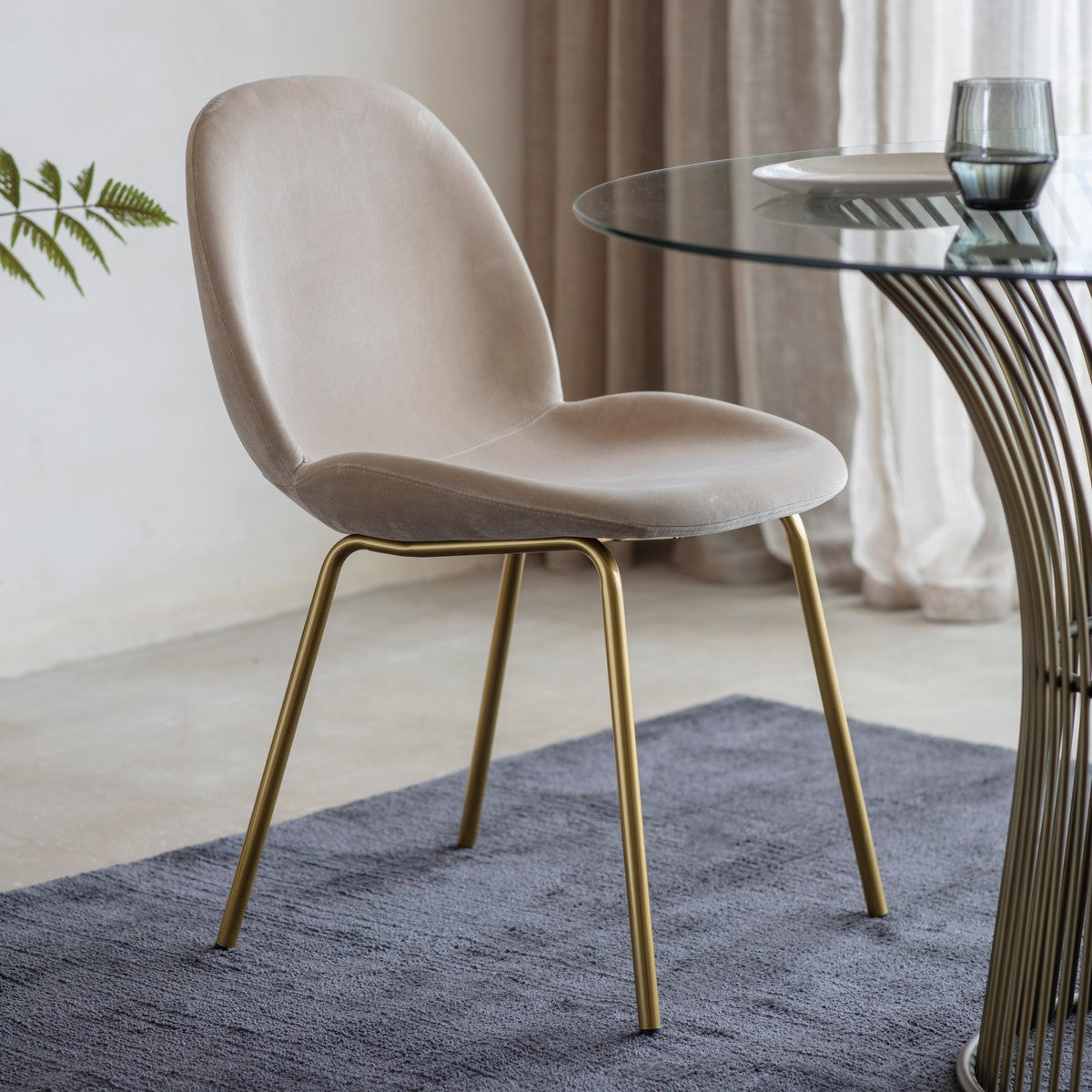 Pergola Dining Chair Oatmeal lifestyle