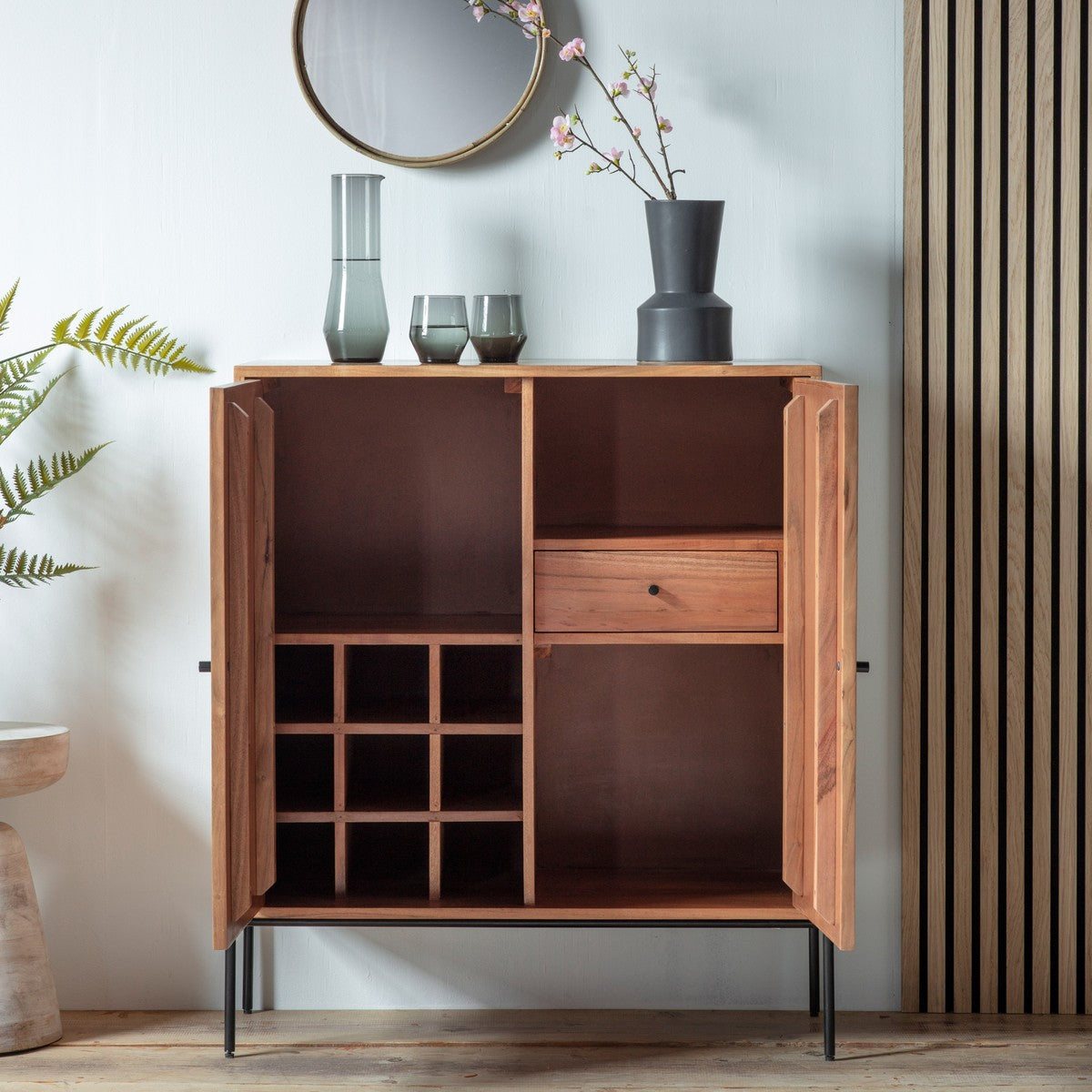 Gropius Drinks Cabinet lifestyle