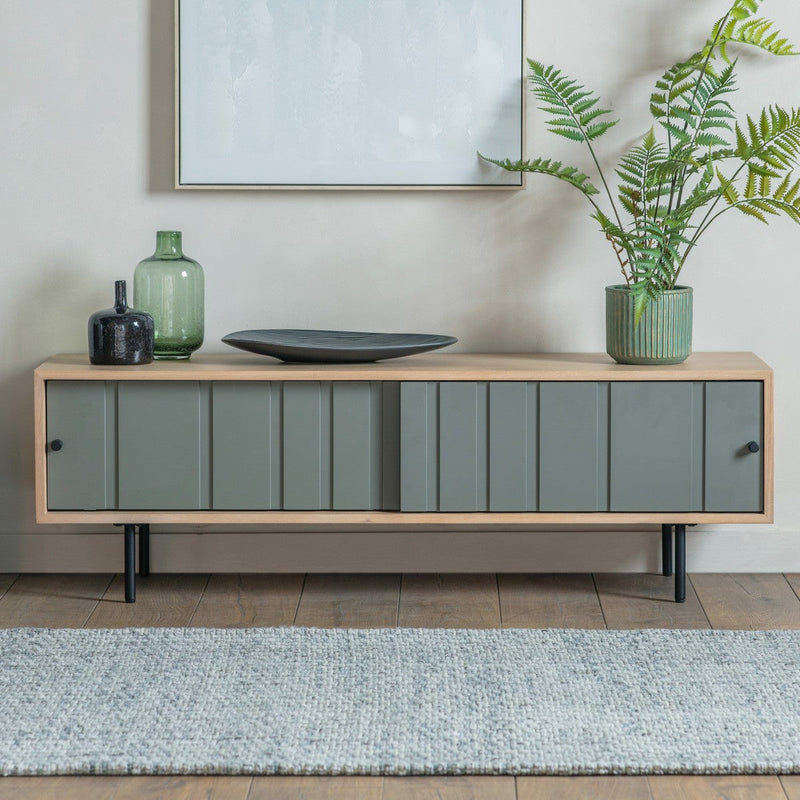 Derby Media Unit lifestyle