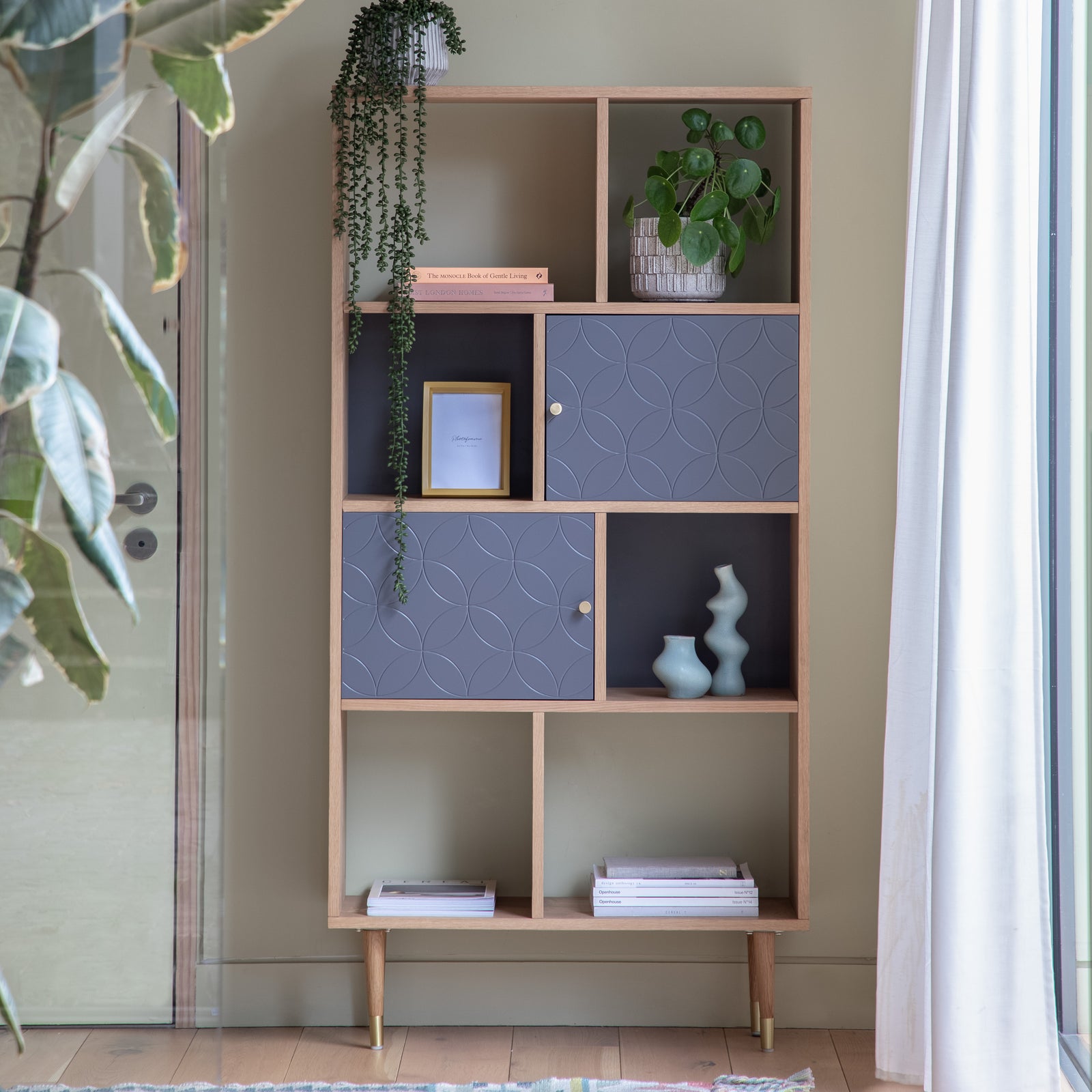 Amber Display Unit Grey lifestyle