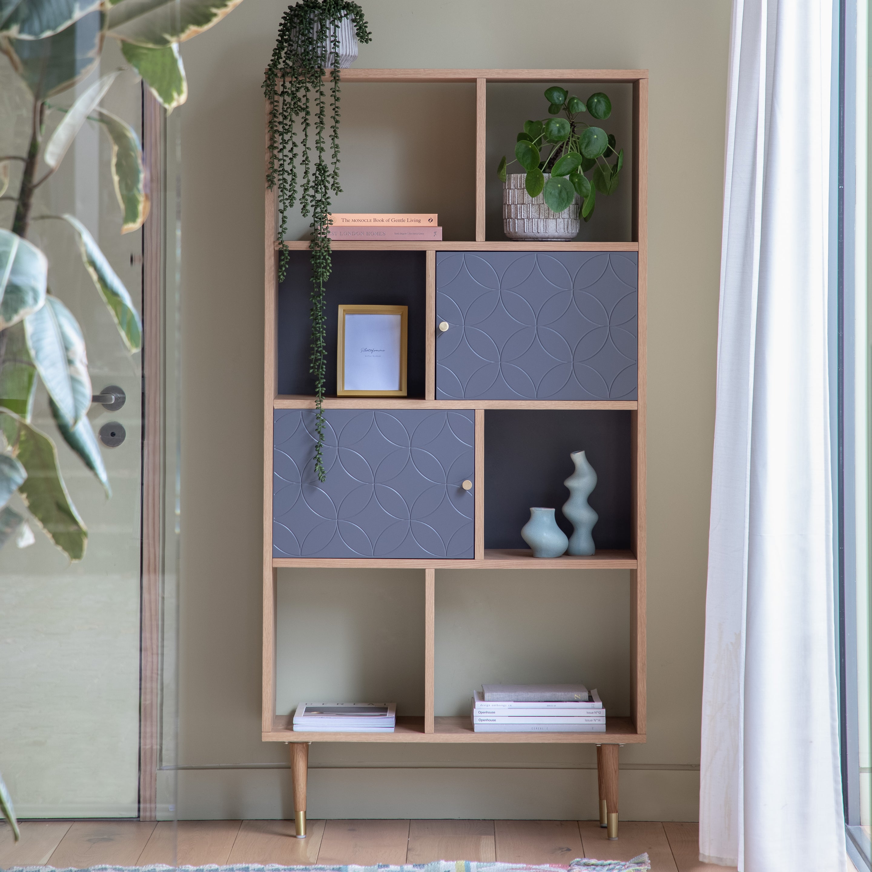 Amber Display Unit Grey lifestyle