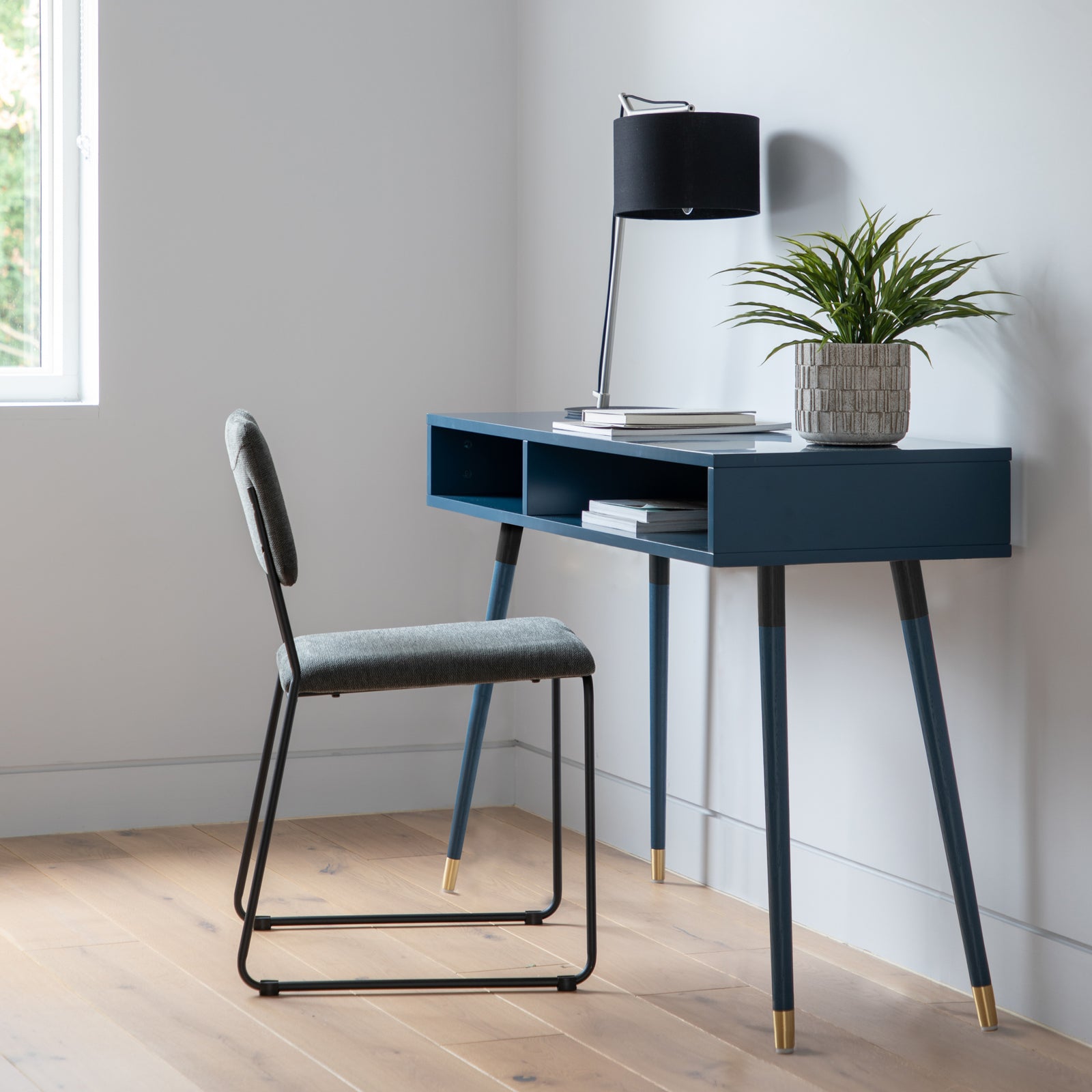 Amber Console Table Blue lifestyle