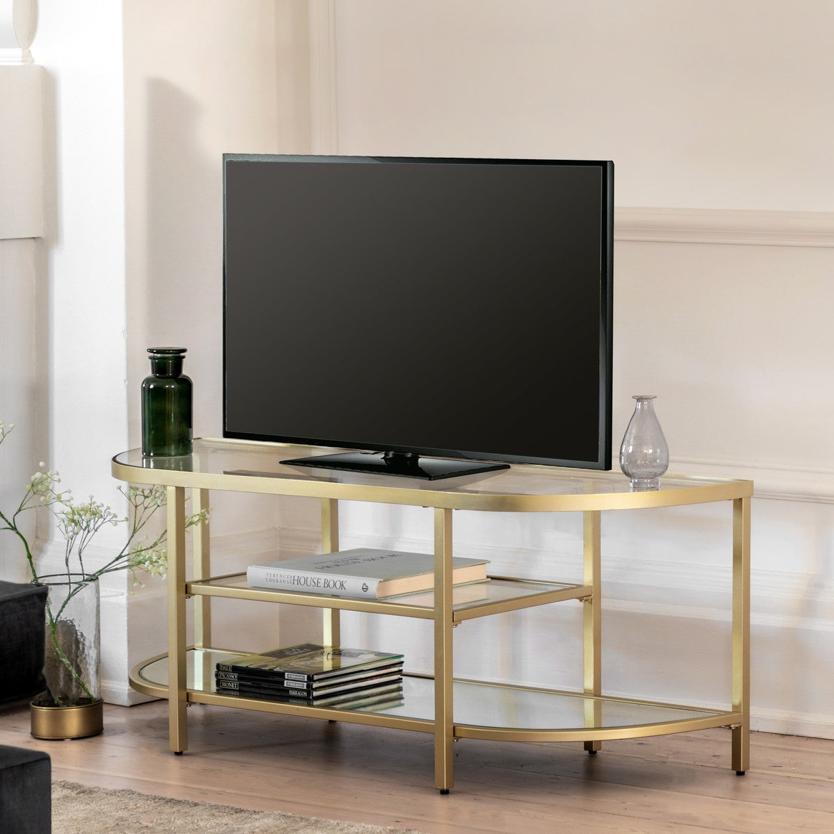 Coltrane Media Unit Champagne lifestyle