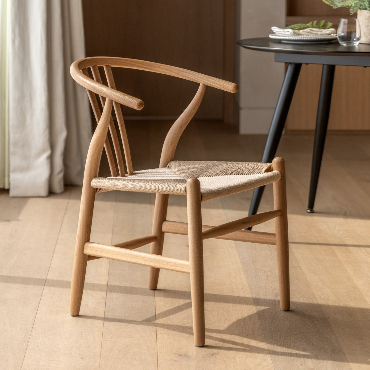 Ibsen Dining Chair Natural lifestyle