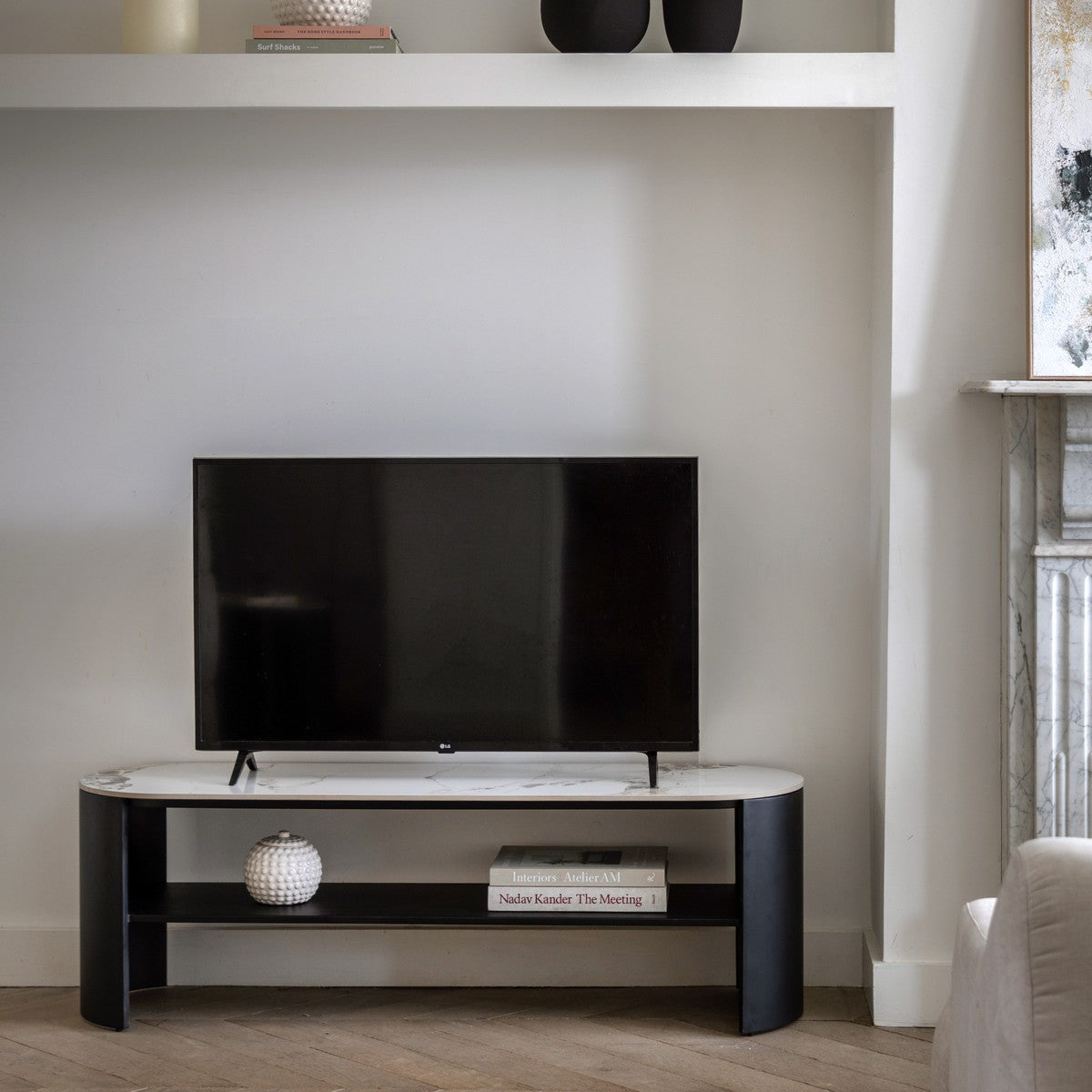 Cantata Media Unit lifestyle