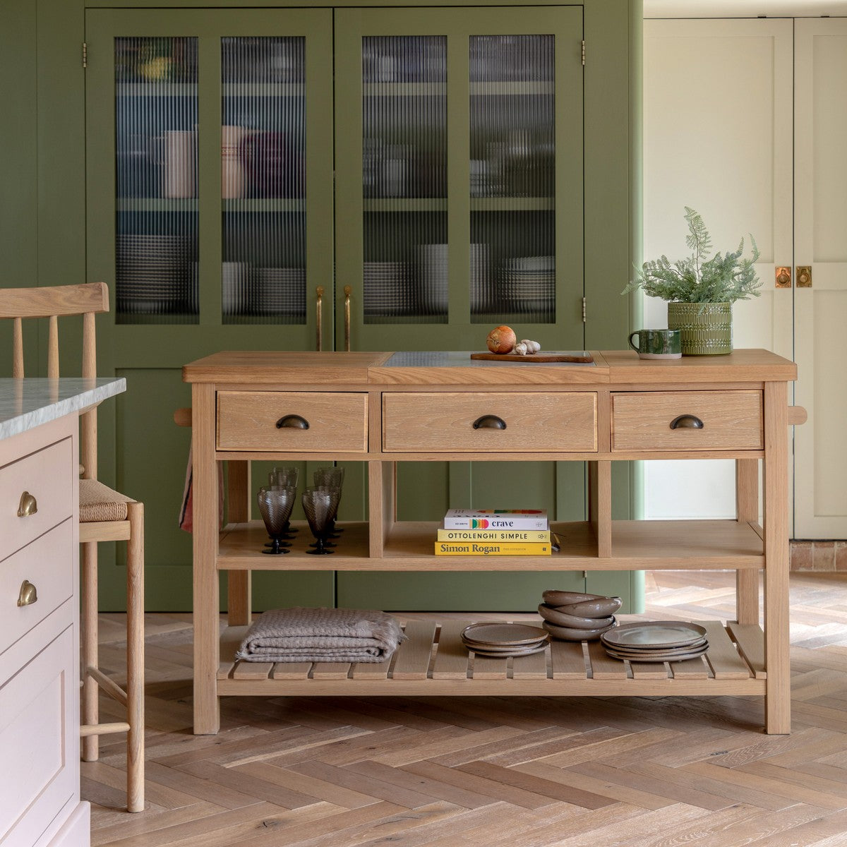 Belgravia Kitchen Island lifestyle