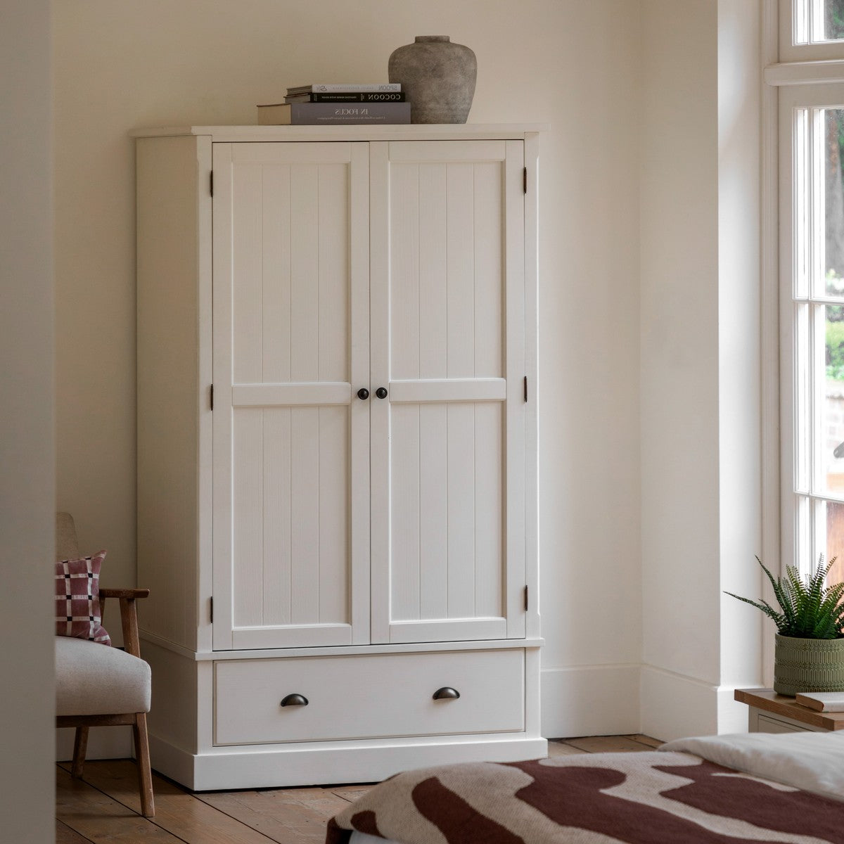 Belgravia Wardrobe lifestyle