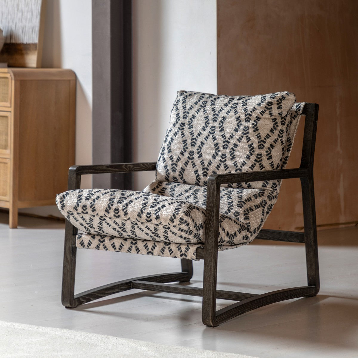 Helios Accent Chair Obi Diamond lifestyle
