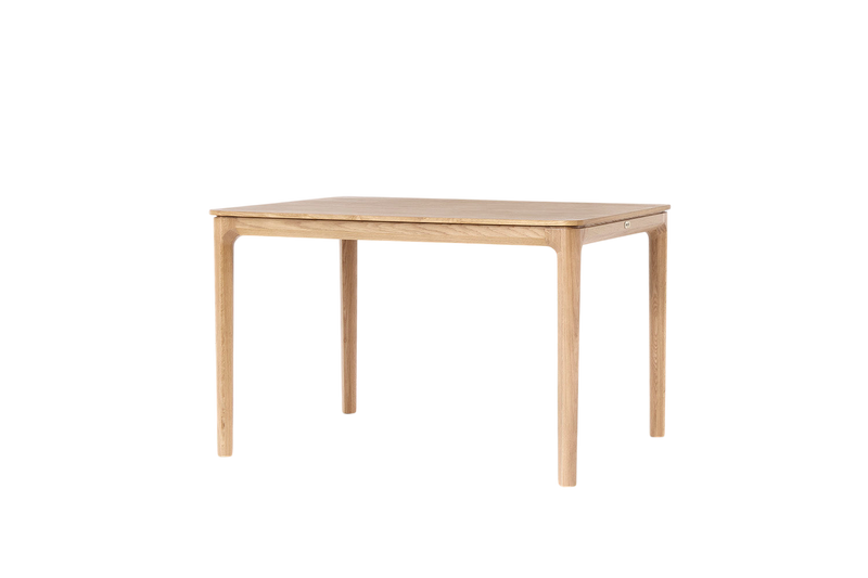 Davis Dining Table 4-6 Seater — Oak Oak