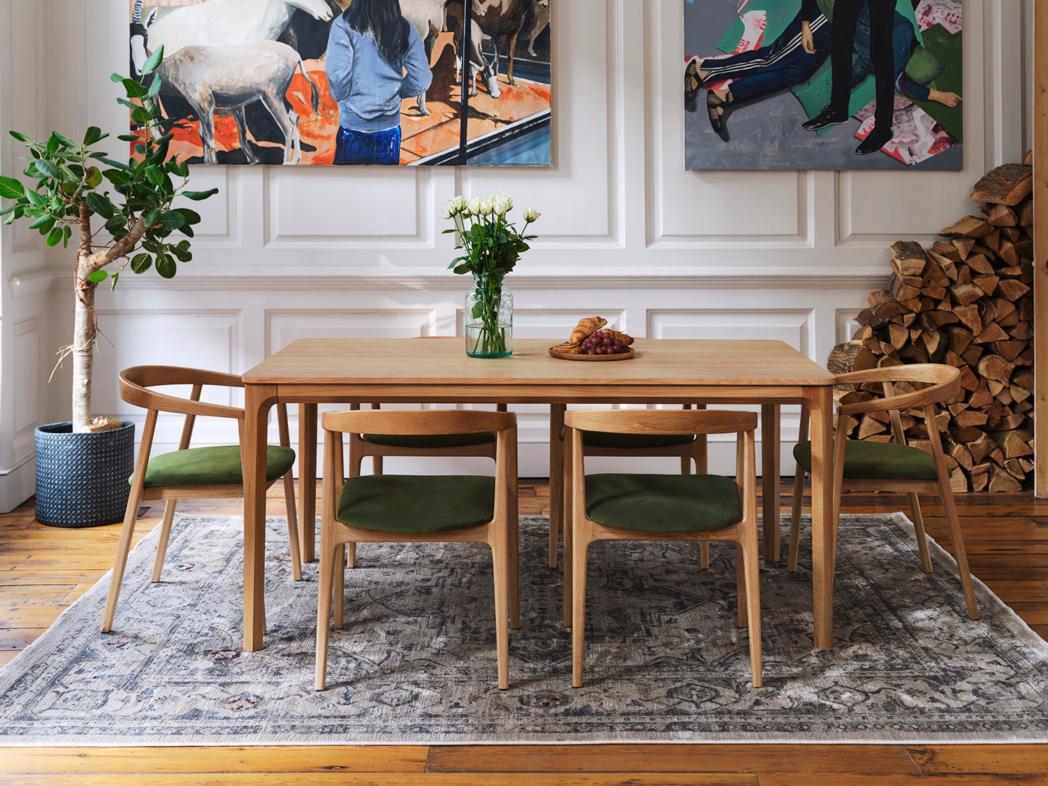finn-dining-chair-oak-DINC01-OAK-VV-lifestyle