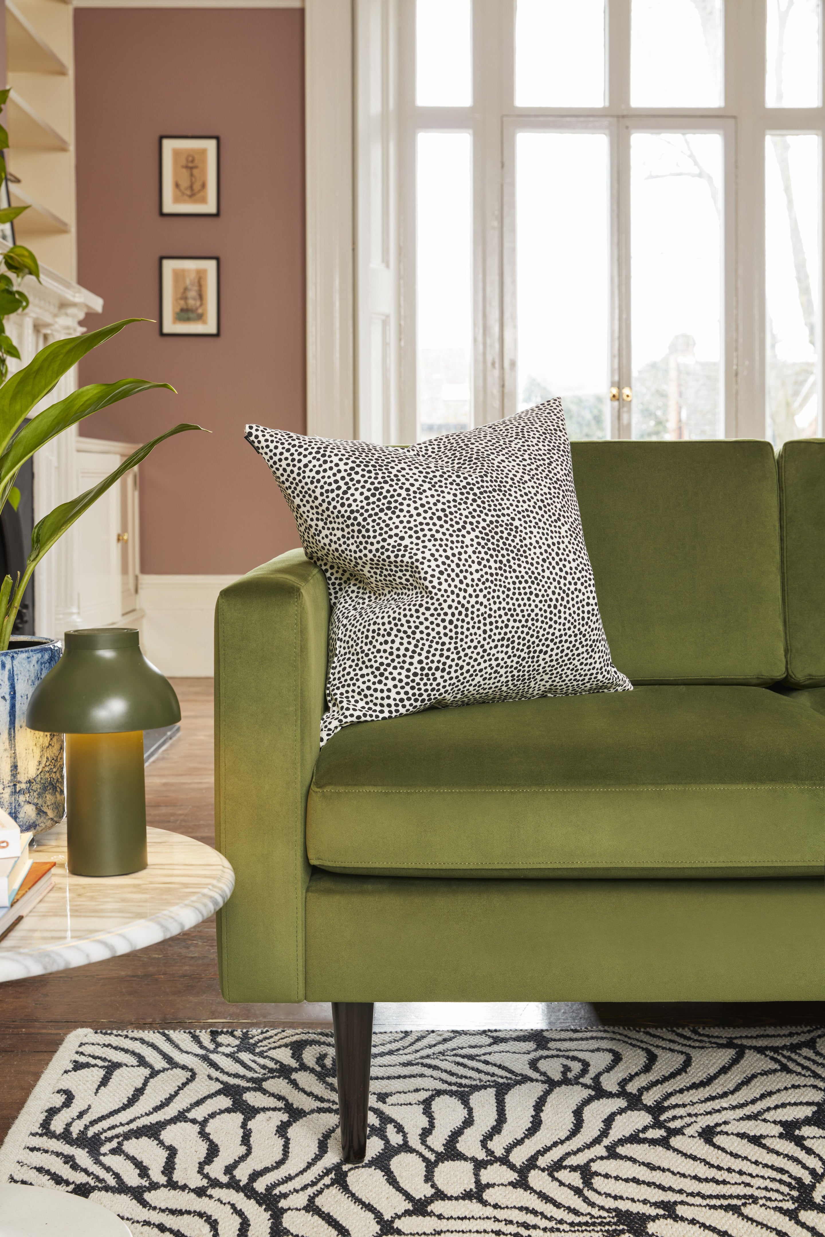 Walter 3-Seater Sofa Velvet Vine lifestyle