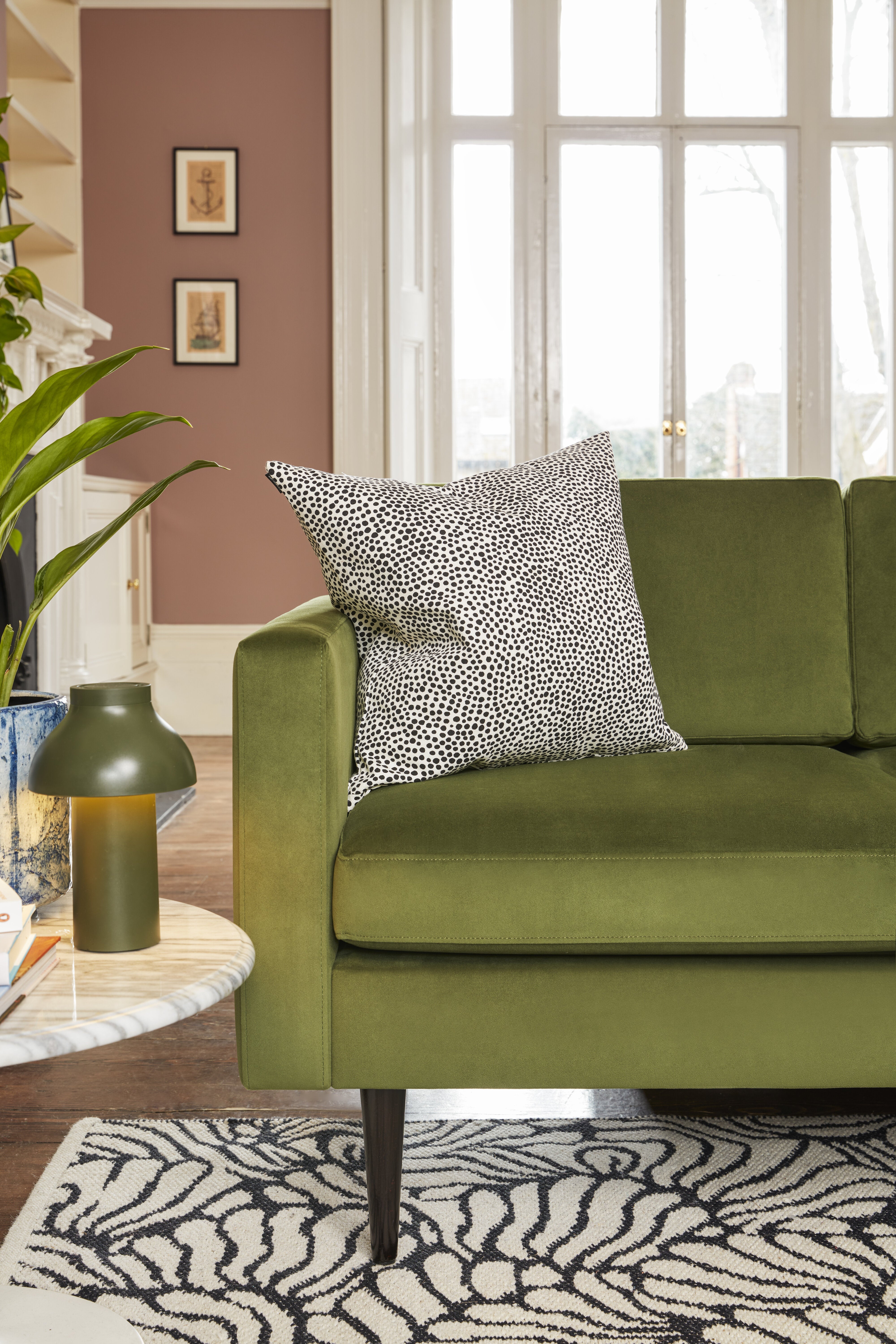 Walter 3-Seater Sofa Velvet Vine lifestyle