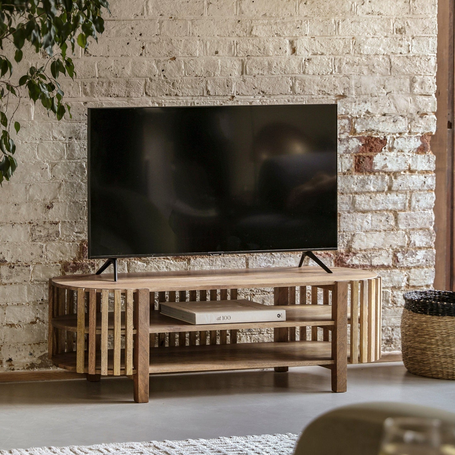 Voss Media Unit Gallery Direct Homebound